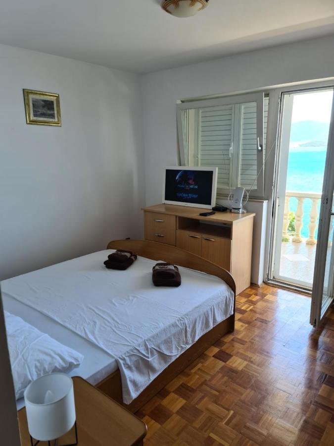 קלק Apartments Mediteraneo מראה חיצוני תמונה