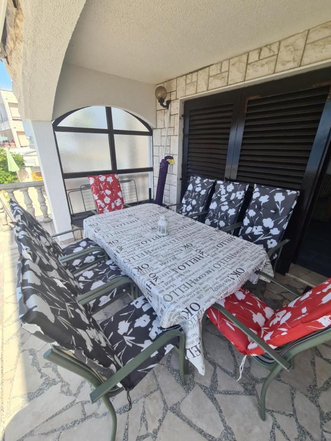 קלק Apartments Mediteraneo מראה חיצוני תמונה