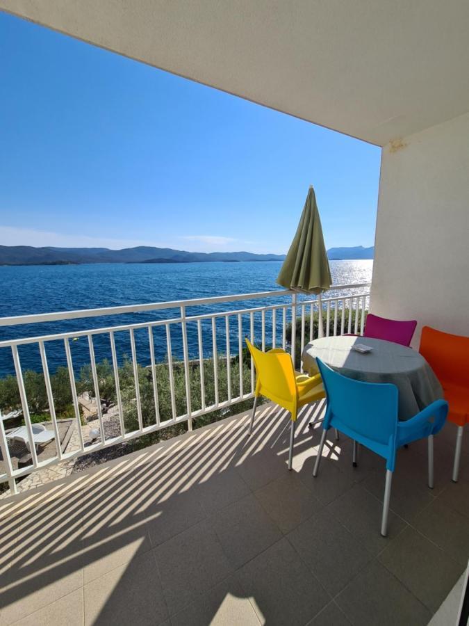 קלק Apartments Mediteraneo מראה חיצוני תמונה