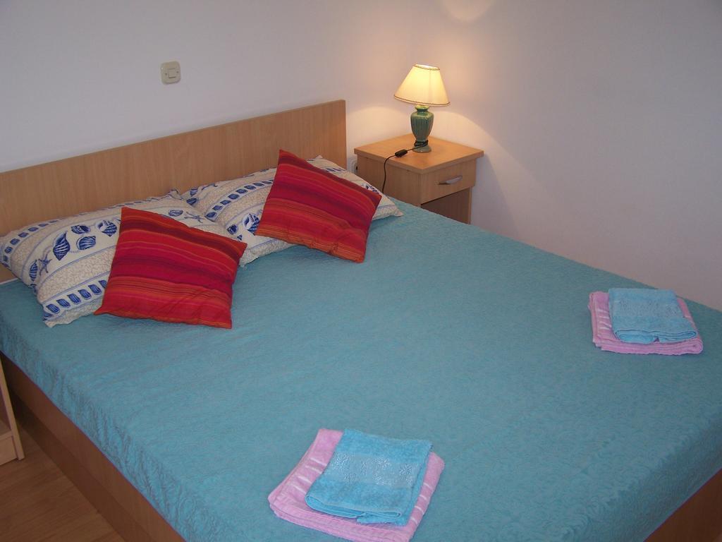 קלק Apartments Mediteraneo מראה חיצוני תמונה