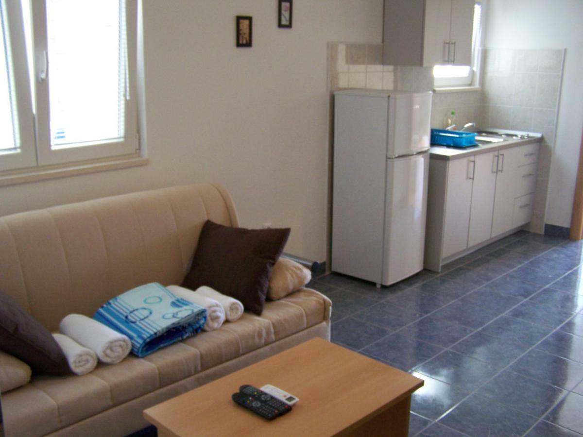 קלק Apartments Mediteraneo מראה חיצוני תמונה