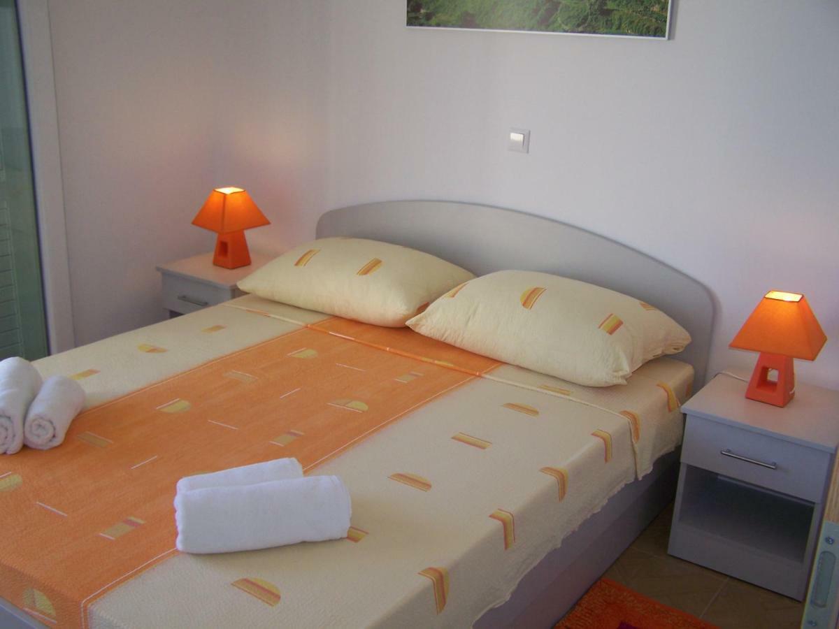 קלק Apartments Mediteraneo מראה חיצוני תמונה